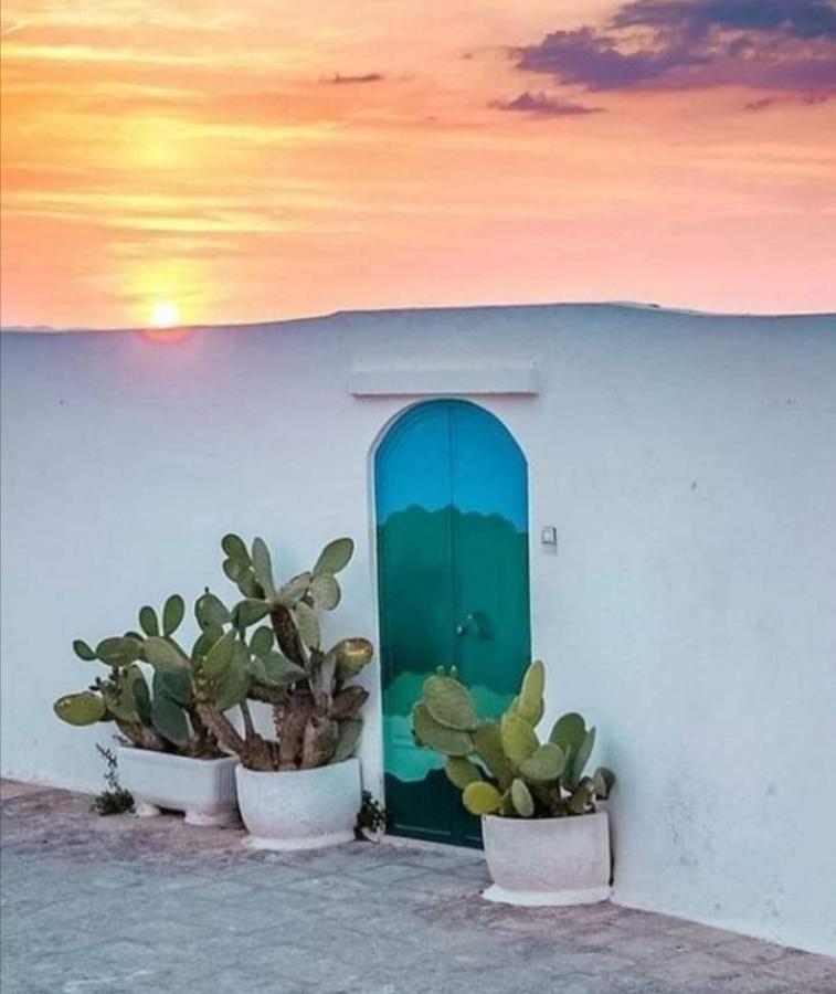 V&M suite con jacuzzi Ostuni Esterno foto